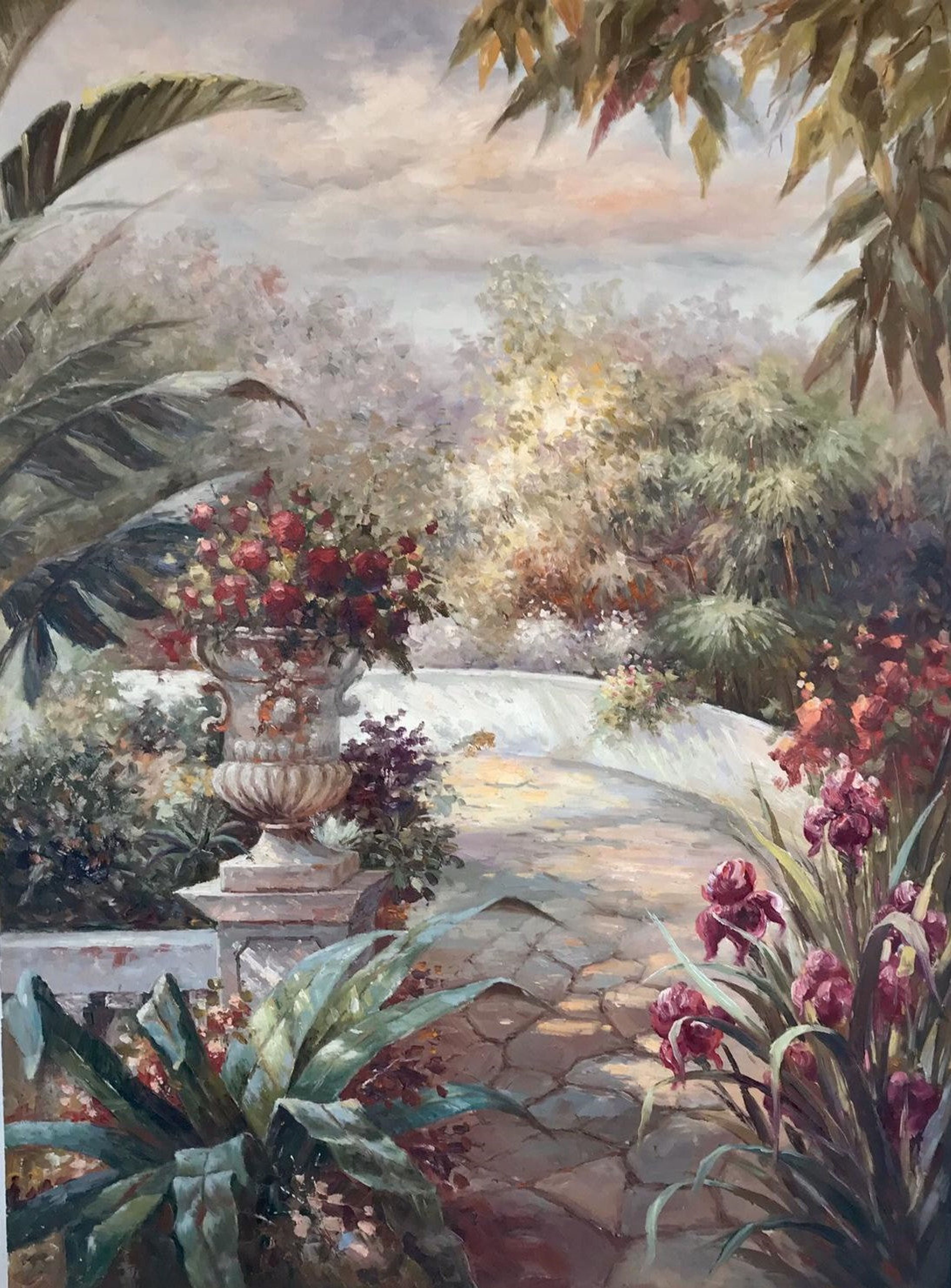Chemin de jardin luxuriant