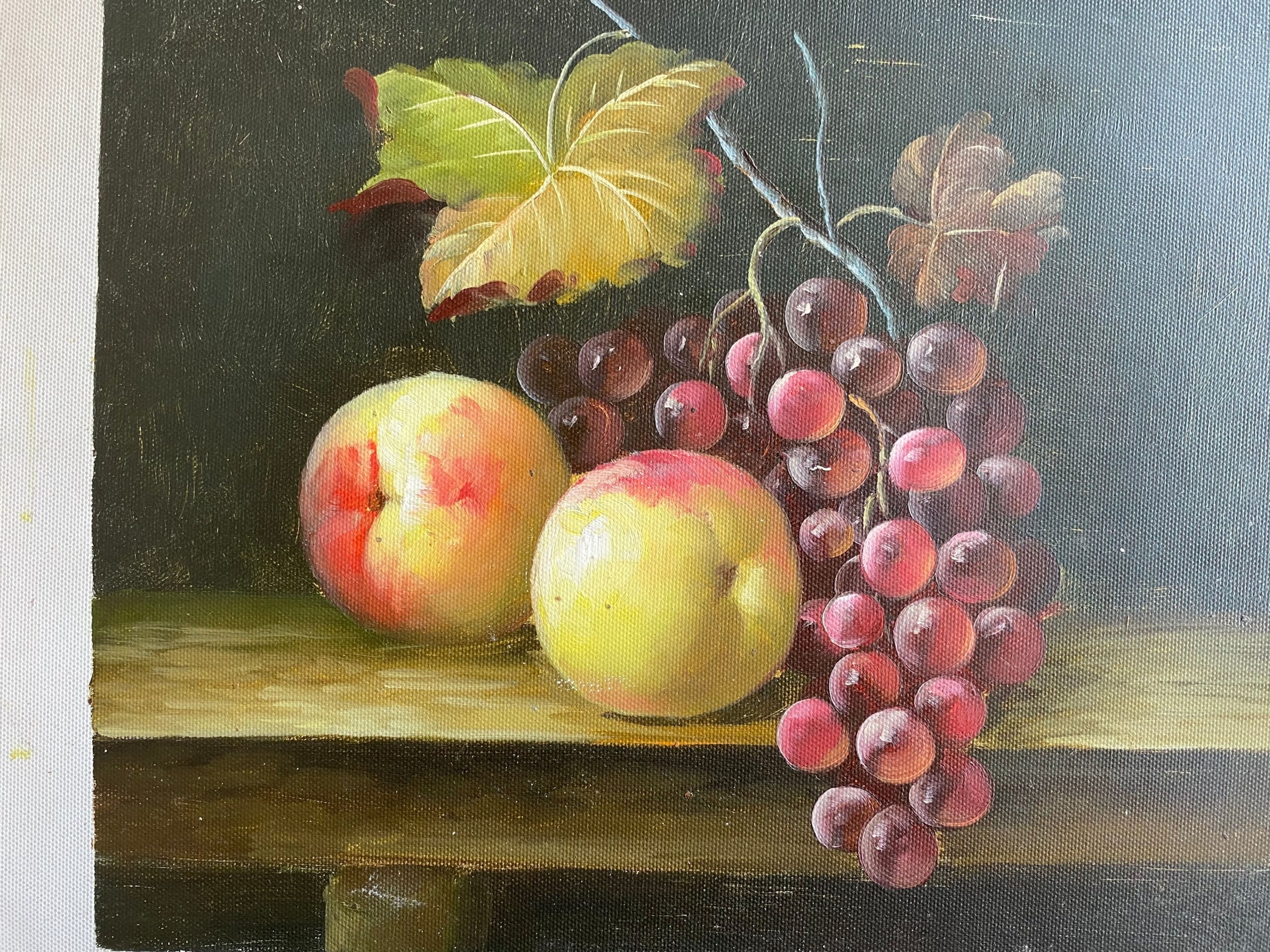 Nature morte de raisins et de deux pommes