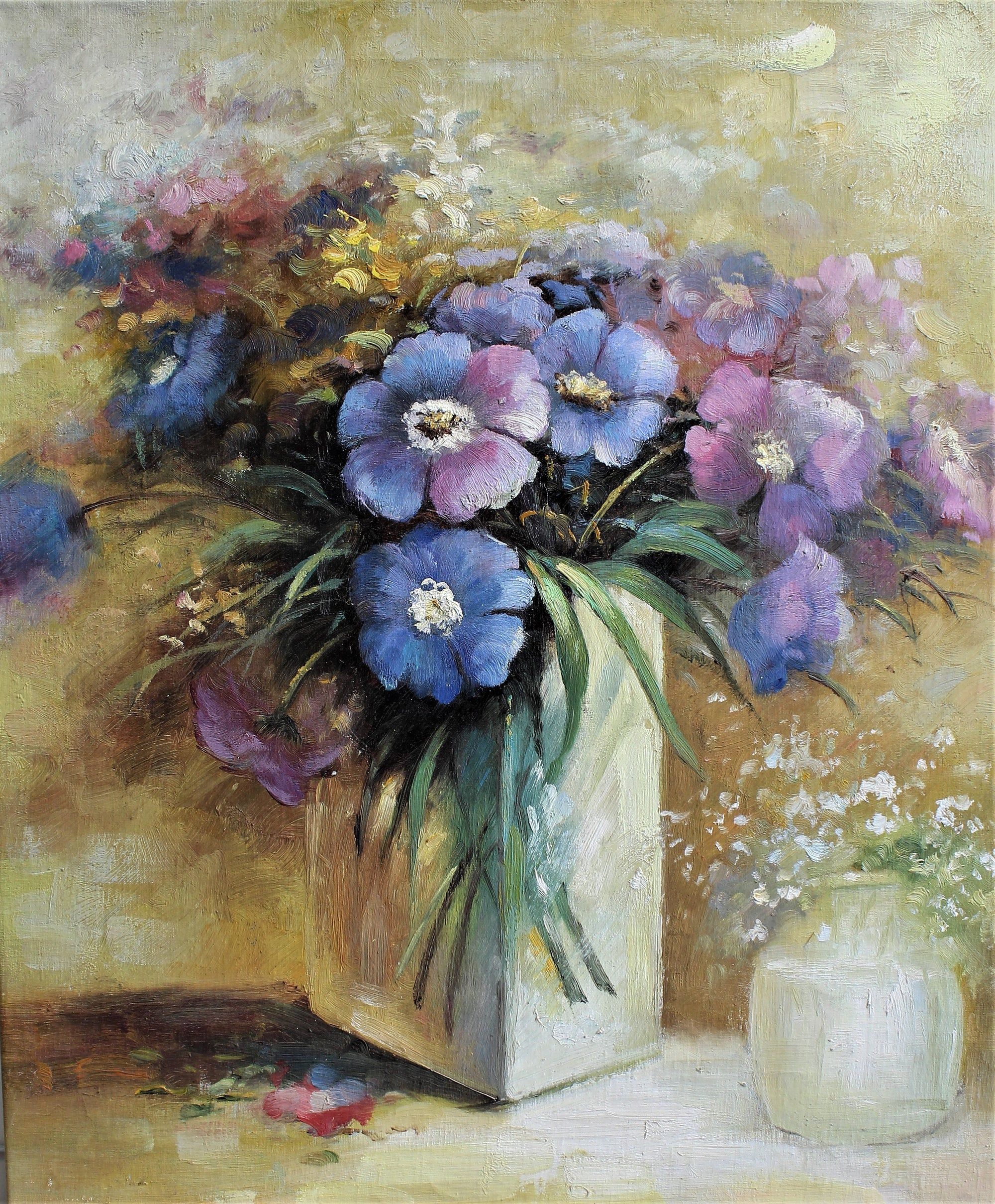 Nature morte aux fleurs bleues et violettes