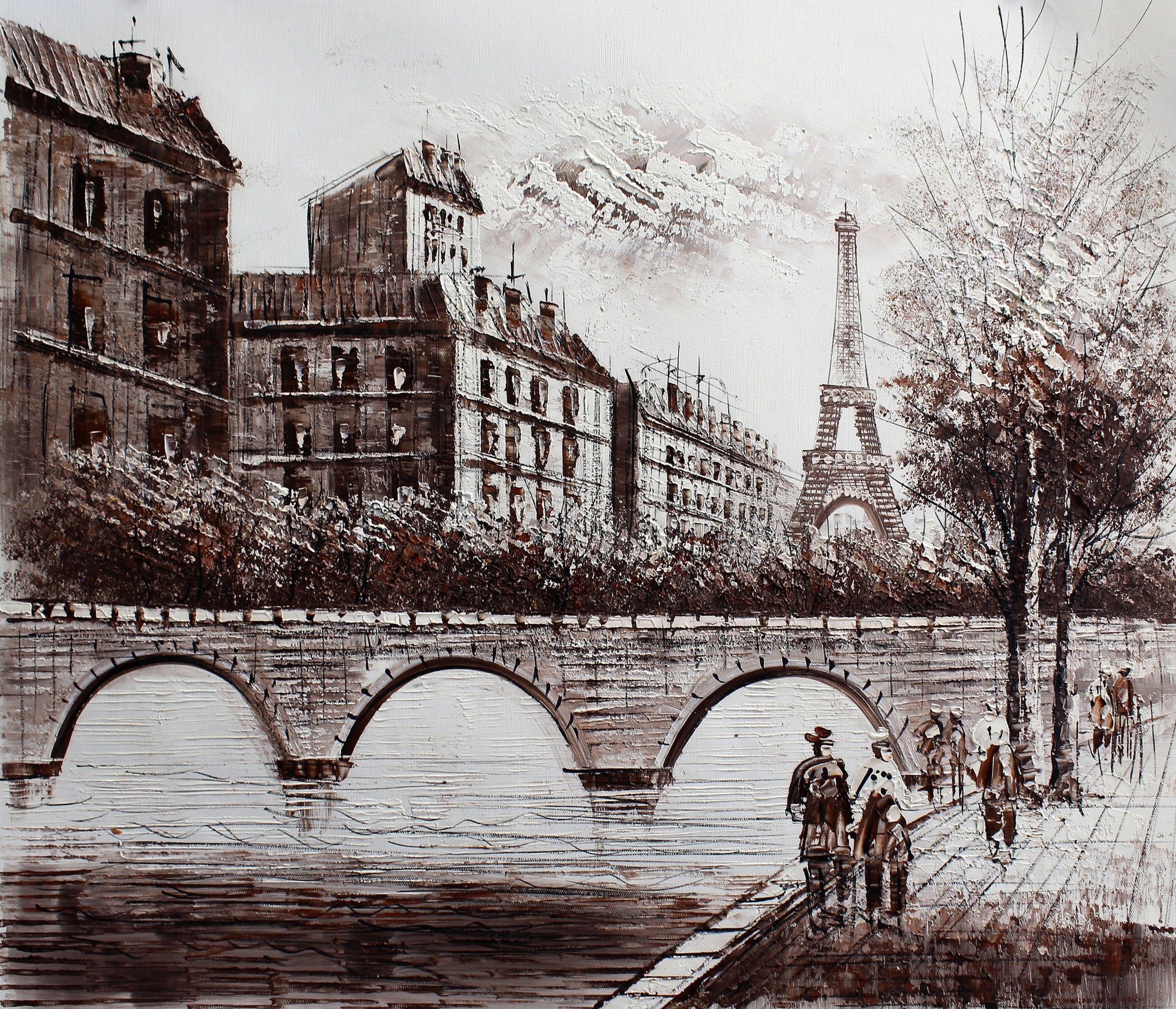 Pont sur une rivière près de la tour Eiffel