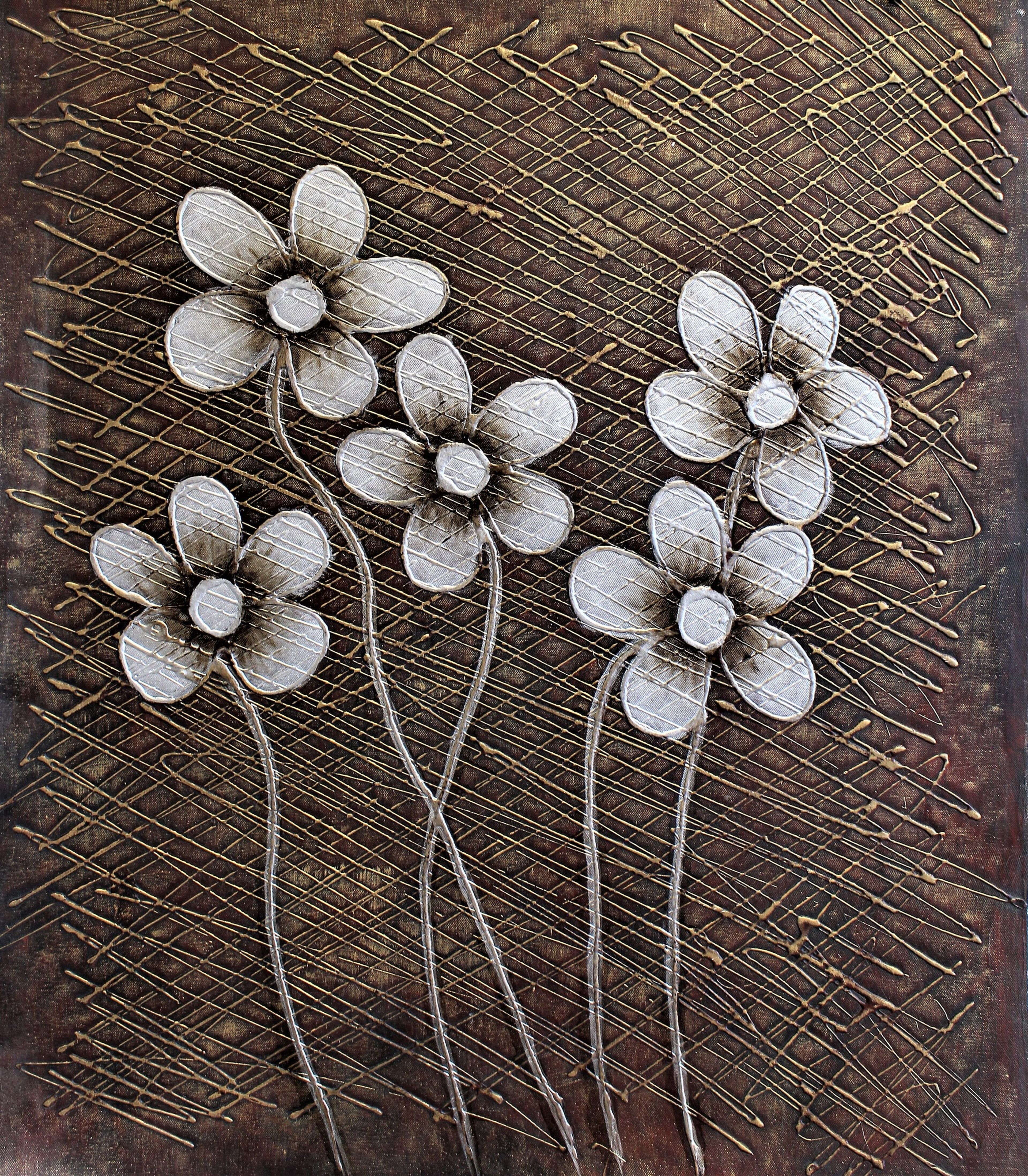 Cinq fleurs monochromes