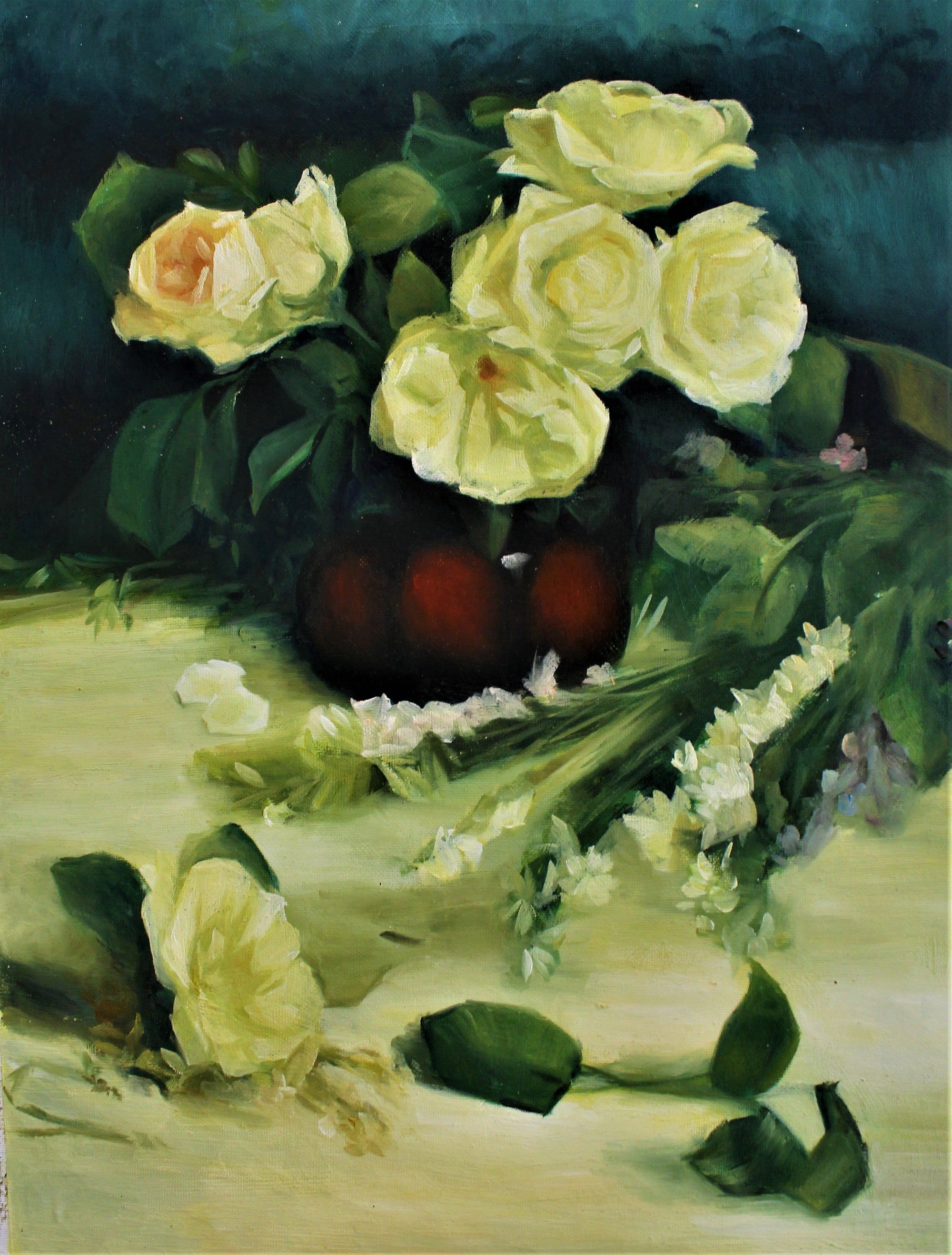 Roses blanches et fruits