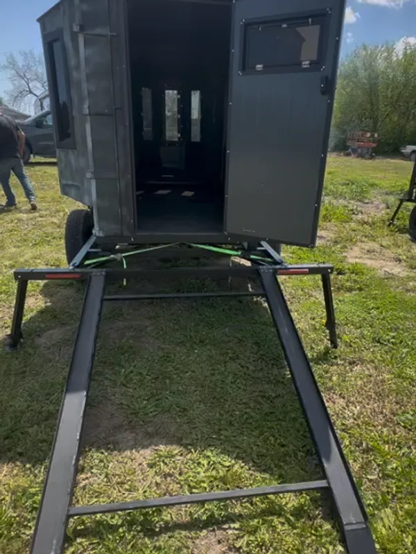 6'x9' 3-in-1 Lodge Fish & Hunt Combo with Trailer