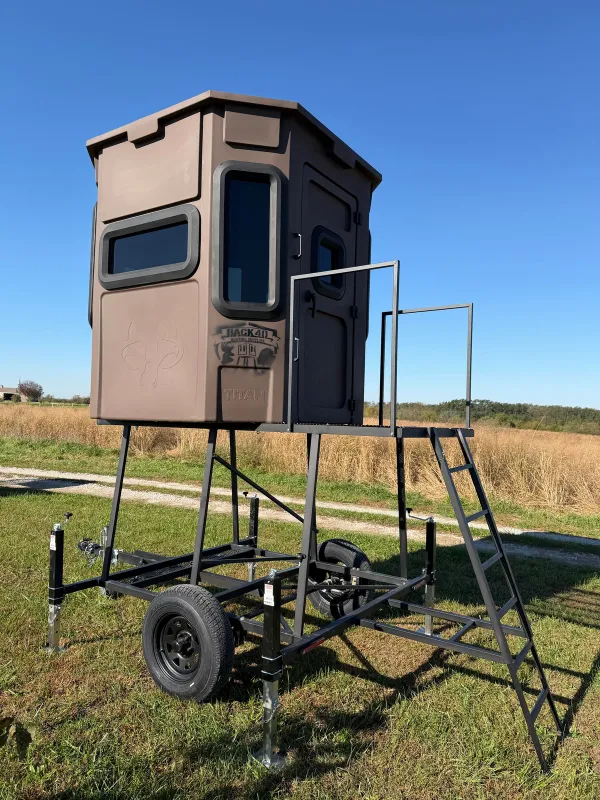 Titan 6'x6' Blind & Aluminum Trailer Combo