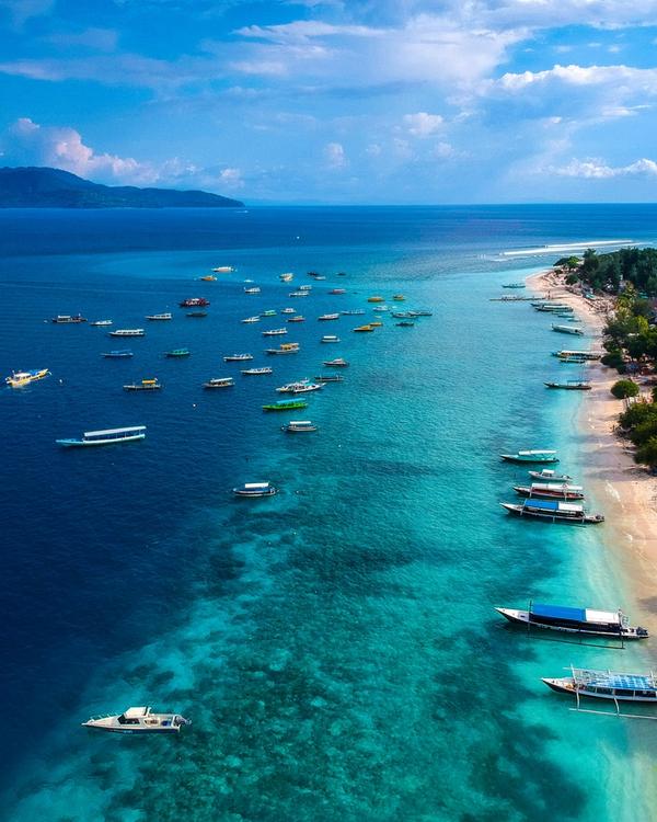 Lombok and Gili Islands — Kuta beaches, Senaru waterfalls and Gili Trawangan sunsets