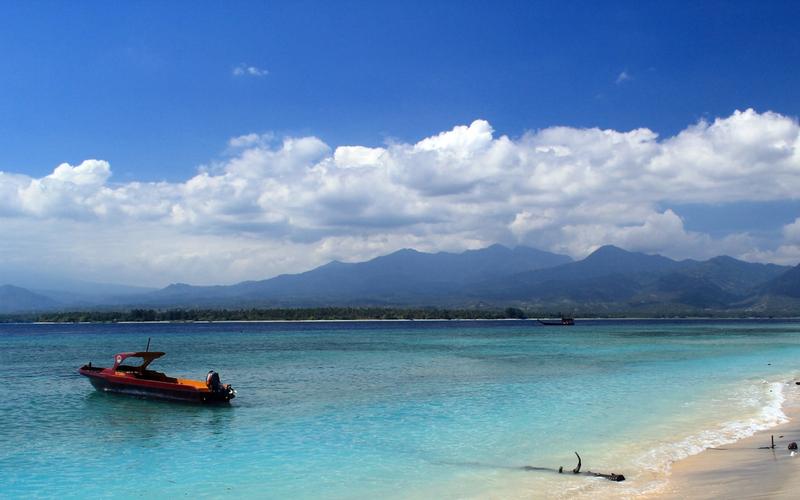 7 Days Solo in Lombok and the Gili Islands: Kuta, Gili Air and Gili Trawangan — Gili Air Eastern coast looking at Lombok
