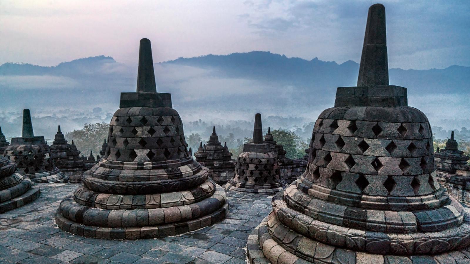 10 Days in Indonesia: Bali, Yogyakarta and Komodo — Borobudur Temple Complex 1