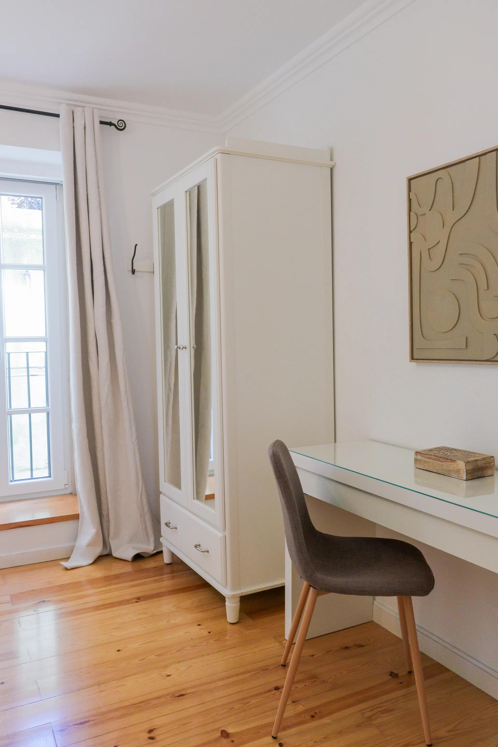 Santana 1 — Designer Apartment - Photo 23