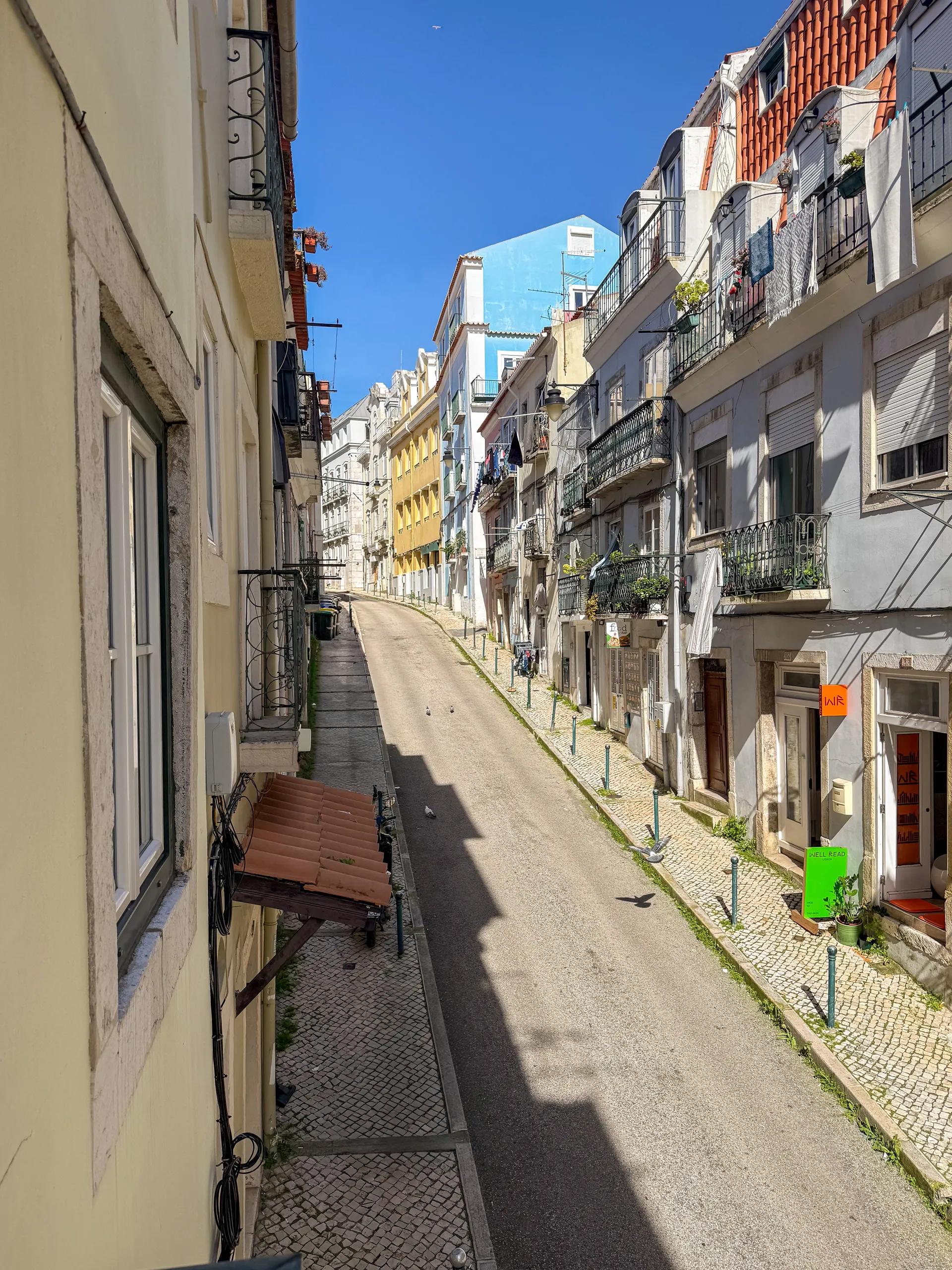 Santana 1 — Designer Apartment - Photo 8