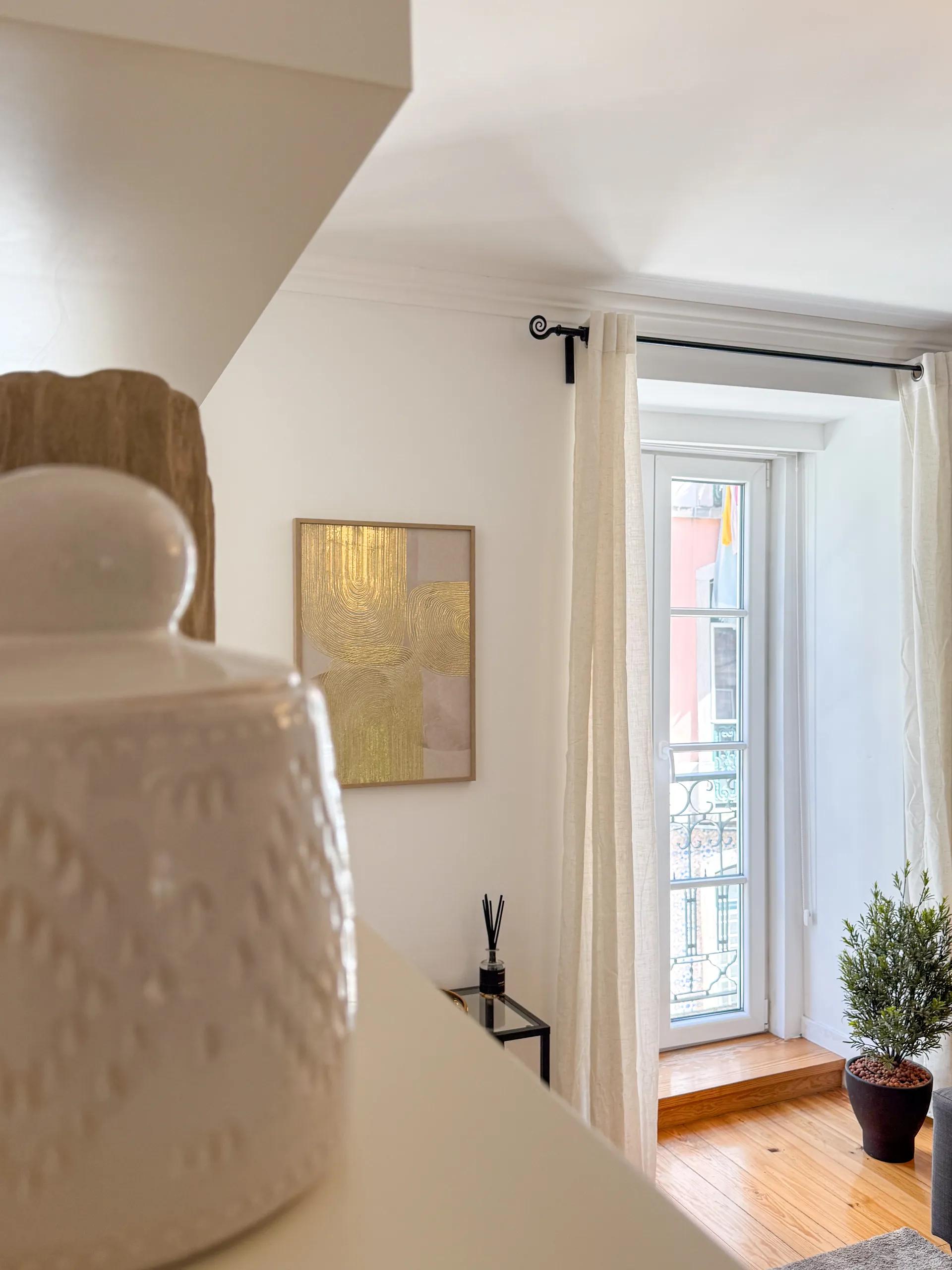 Santana 1 — Designer Apartment - Photo 14