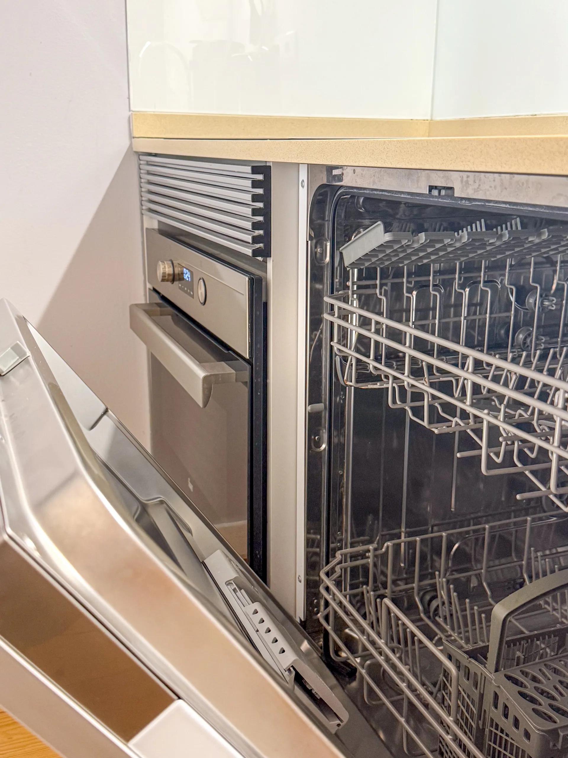 Santana 1 — Designer Apartment - Photo 17