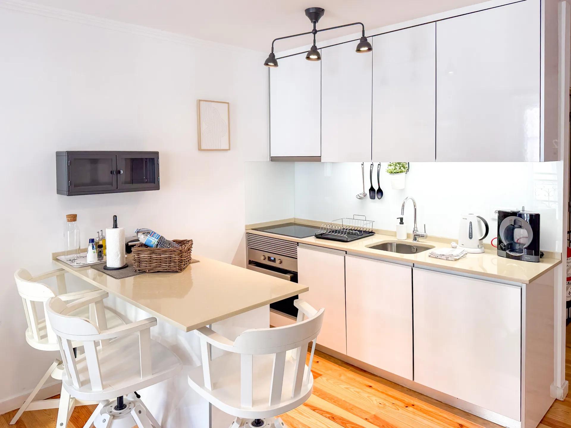 Santana 2 — City & River Views - Photo 8