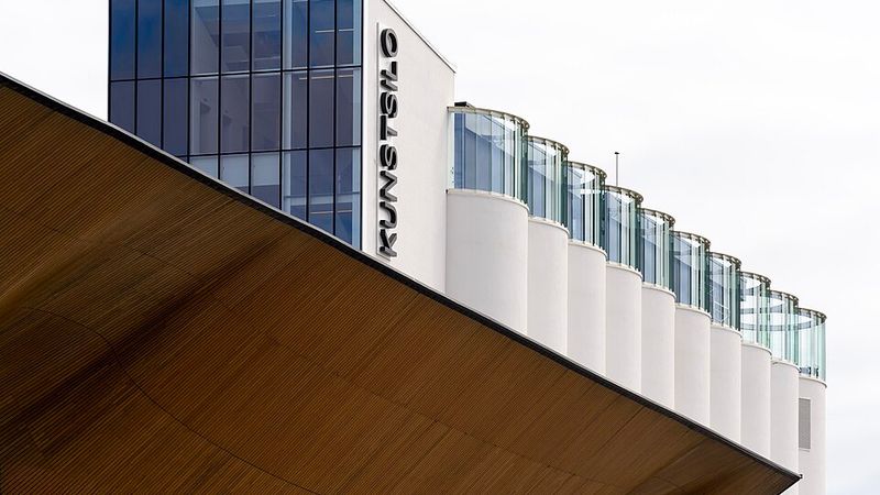 Sommerbåten i Kristiansand: Debrif og Green Carnation