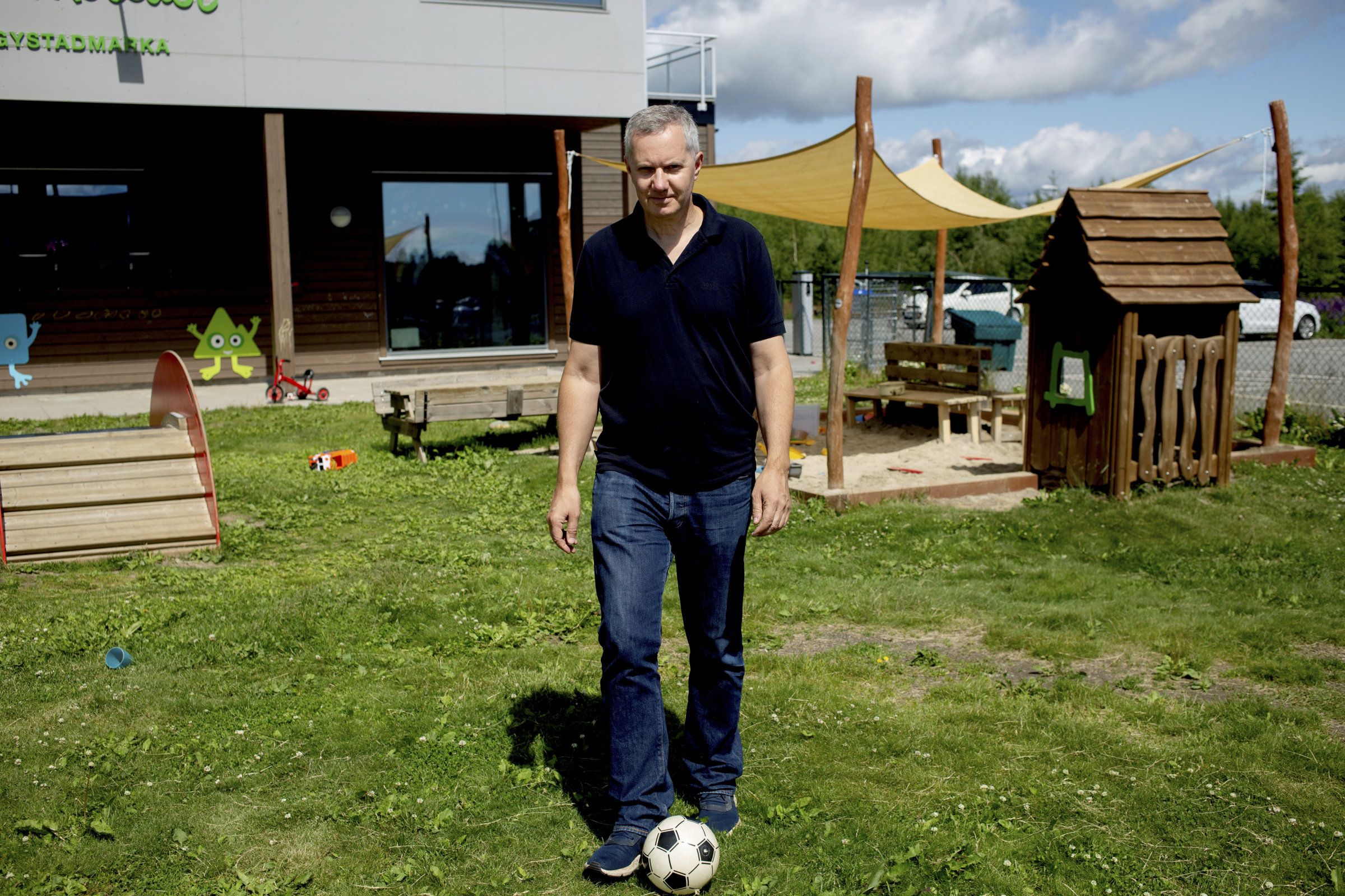 Hans Jacob Sundby er eier av Norges største barnehagekjede, Læringsverkstedet. I Aktivitetsveien 2 ved Jessheim har de barnehage og kontorer. Storberget-utvalget foreslår å kutte tilskudd til kjeder som den han driver. Foto: Hanne Marie Lenth Solbø
