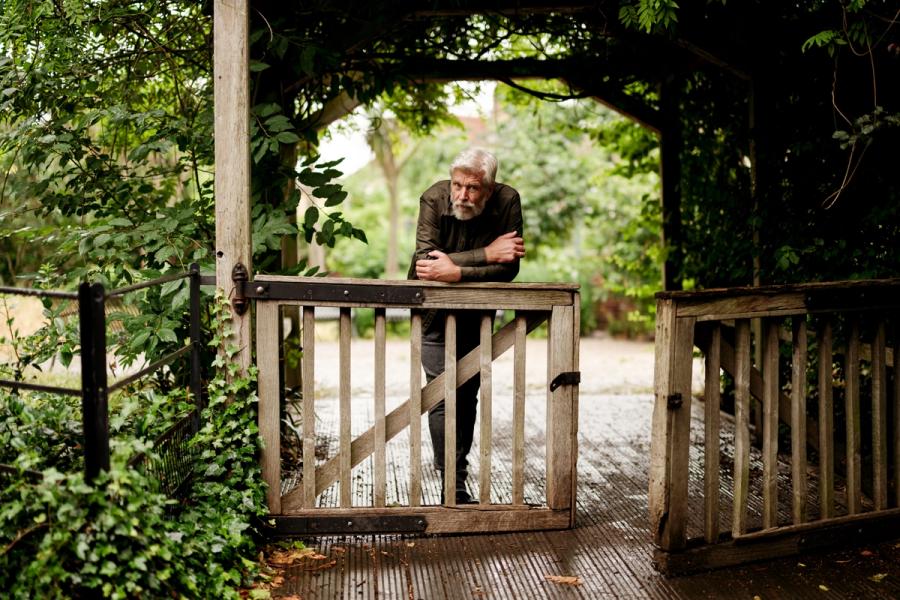 Første gang jeg så en datamaskin var i 1984, skriver Karl Ove Knaugård