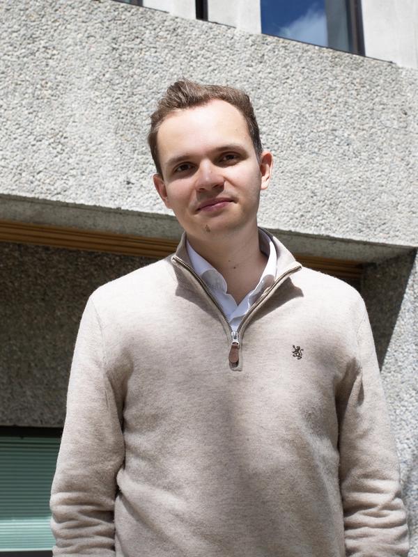 Joel Ystebø (23) vil kristne landet