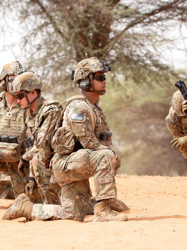 Ameri­kanske soldater søker seg ut av militæret. De frykter å bli sendt til Iran.