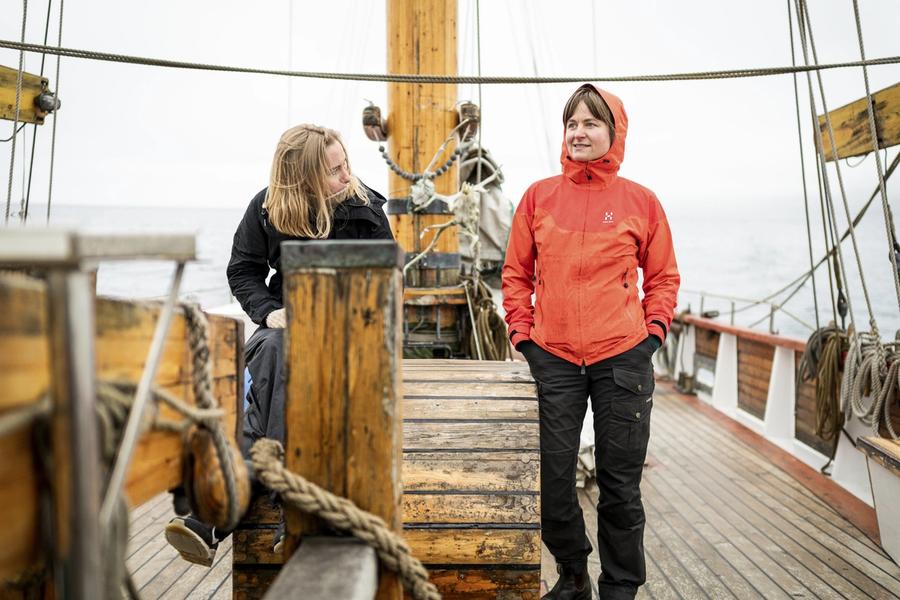 Klassekampens sommerbåt seiler langs Nordland i dag.