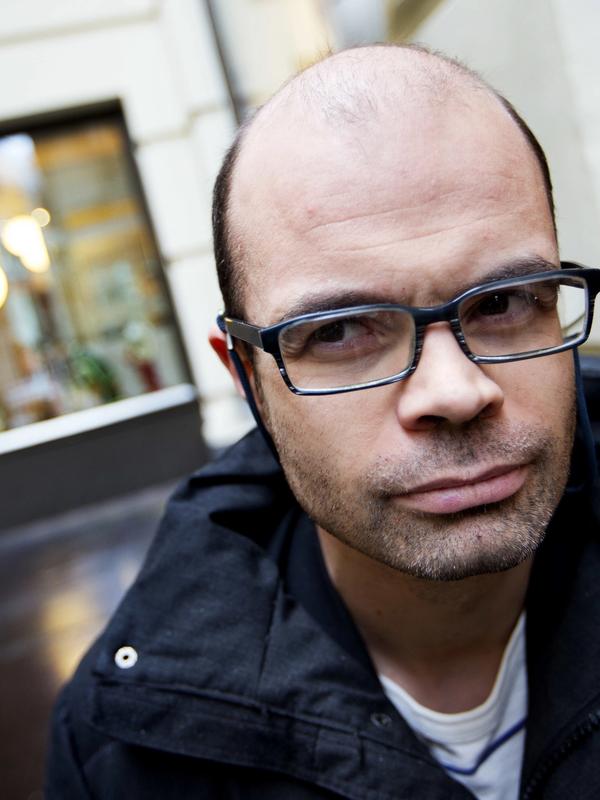 Hans Olav Lahlum (51) er ikke så opptatt av sin egen posisjon. Selv om det ville vært inter­essant å bli statsråd.