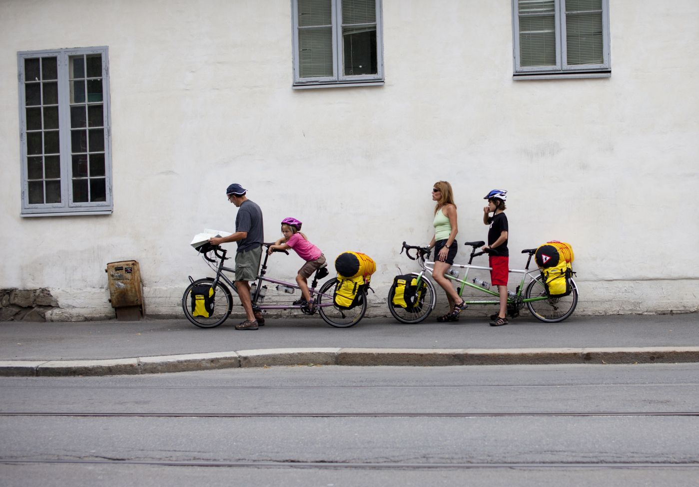 Sykkelturister i Oslo. Sykkel, turister, turisme, ferie, sykkelferie, familieferie. 
  
 Foto: Tom Henning Bratlie/Klassekampen