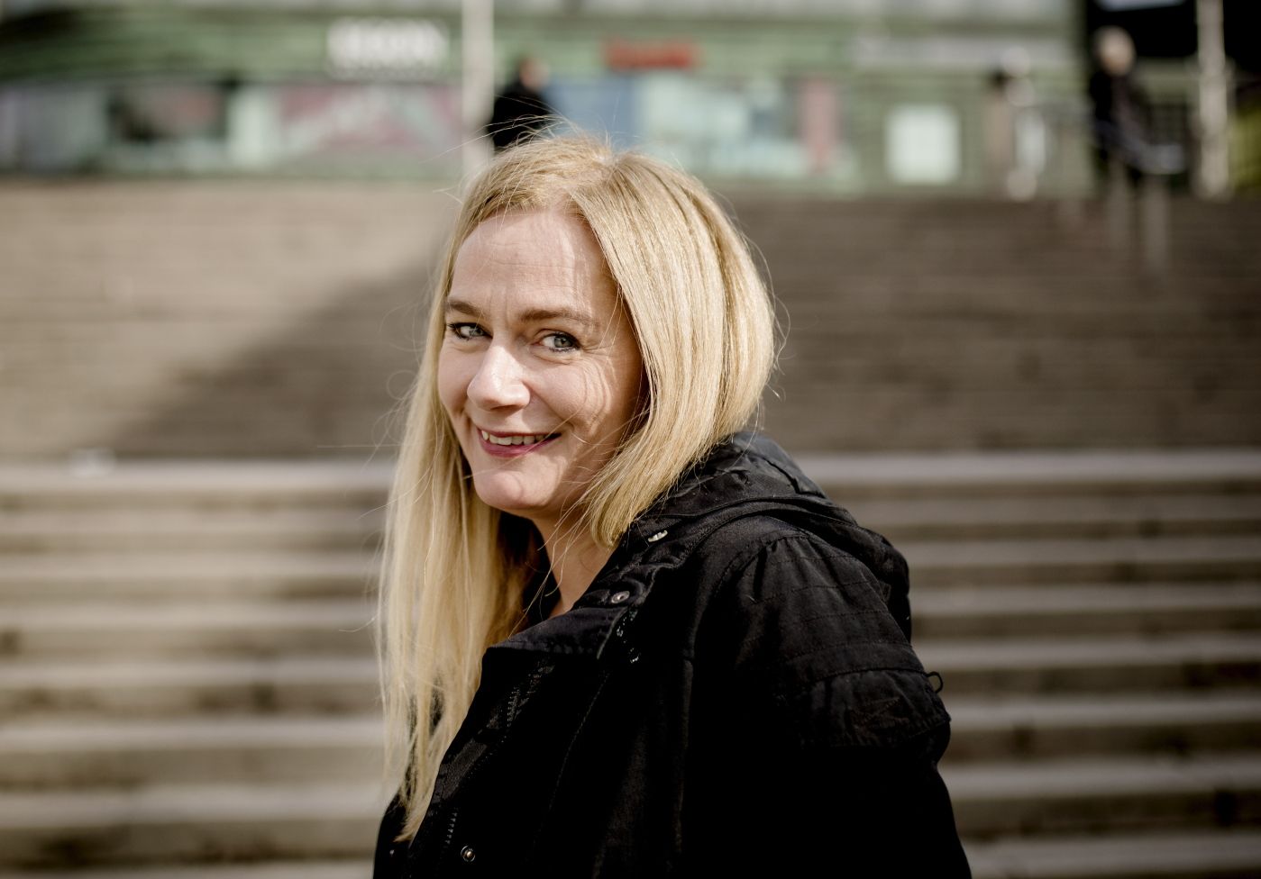 Forfatter Marit Eikemo kommer med ny bok med tema om boligmarkedet.