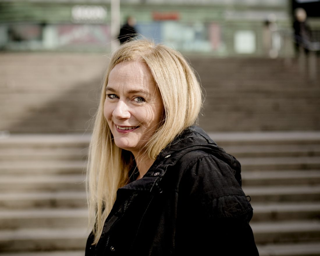 Forfatter Marit Eikemo kommer med ny bok med tema om boligmarkedet.