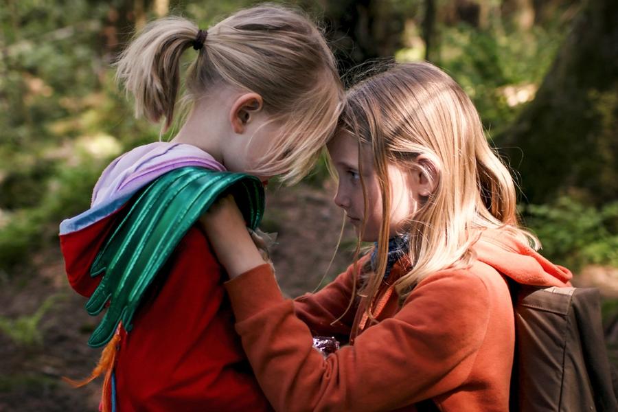 Endelig en barnefilm som har plass til både ville og «streite» helter.