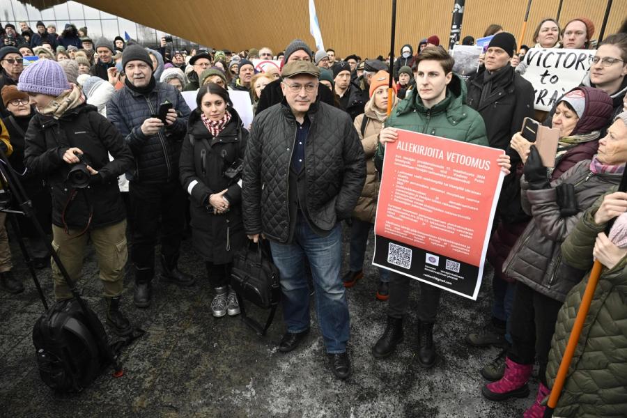 Den russiske opposisjonen river hverandre i filler.