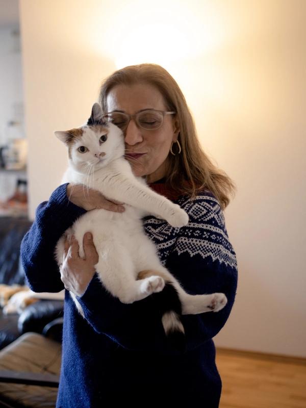 Soudabeh Alishahi lengter etter tida da iranske kvinner kunne bade i bikini og vifte med håret på nattklubbene.