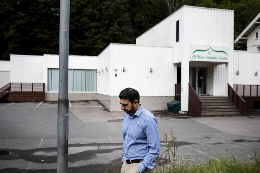 Irfan Mushtaq var med på å få kontroll på gjerningsmannen Møtte statsministeren dagen etter angrepet