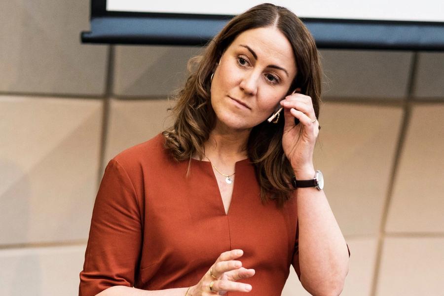Akademiet har brukt statlige penger på reklame og lobbyisme.