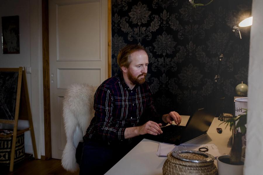 Rune Berglund Steen vil samle til fredelige massedemonstrasjoner mot Sian.