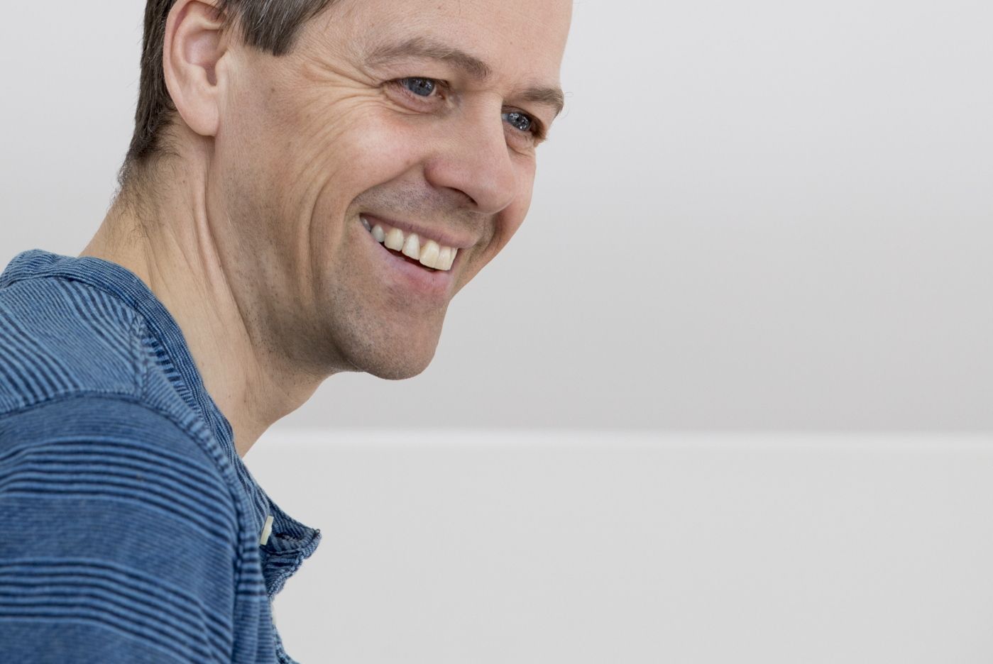 Krf-leder Knut Arild Hareide forteller hva KrF mener om Acer. For øyeblikekt hjemme med syk sønn. 
  
 Foto: Tom Henning Bratlie