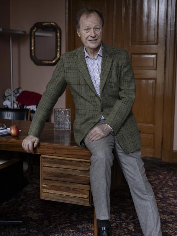 Jussprofessor Mads Andenæs vil ha gransking av statens framferd 