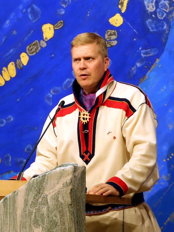 Ronny Wilhelmsen (55) ble meldt inn i partiet av bestefaren