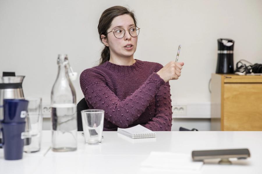 EØS-arbeidere står  i kø etter IT-smellen