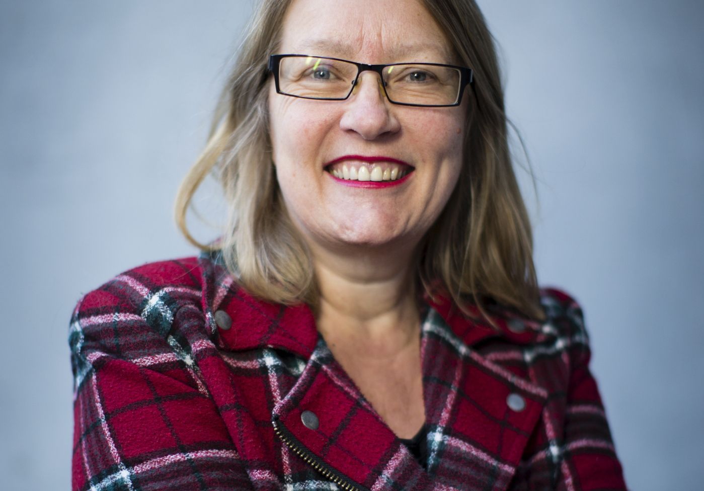 Oslo, Norge, 05.11.2013. Kulturforsker Anne-Britt Gran fotografert på BI i Oslo. Foto: Christopher Olssøn.