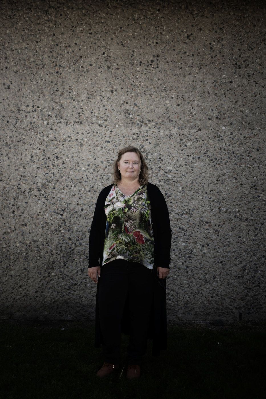 Anne Haabeth Rygg, nestleder i Høyres bystyregruppe og nestleder i finansutvalget i bystyret, fotografert utenfor korona-teststasjonen ved Aker legevakt i Oslo. Høyre i Oslo og Bergen mener det er for liten testkapasitet og vurderer mistillit. Foto: Hanne Marie Lenth Solbø