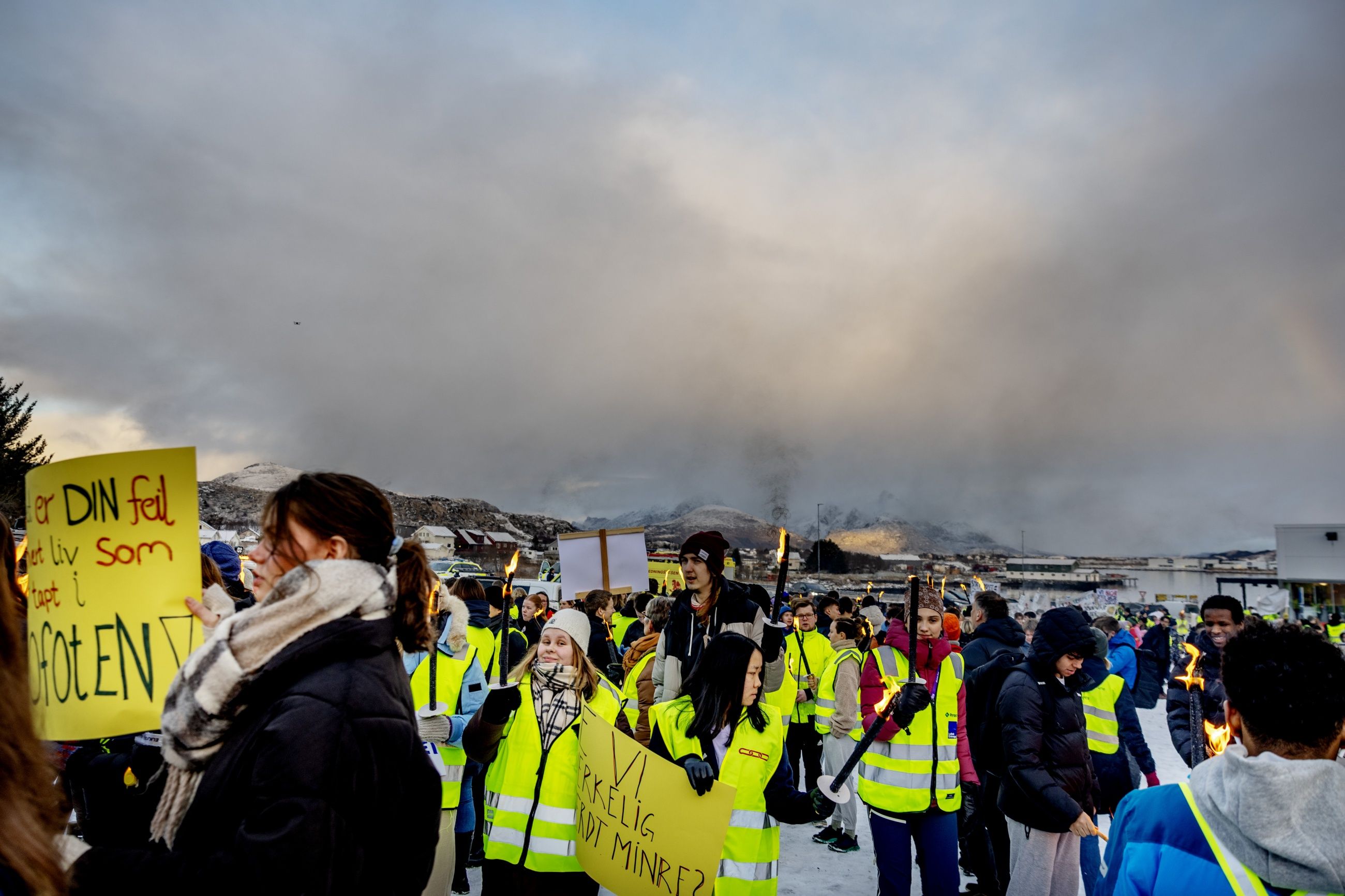 SAMLES TIL KAMP: Russen tok initiativ til fakkeltoget for akutten i Gravdal.