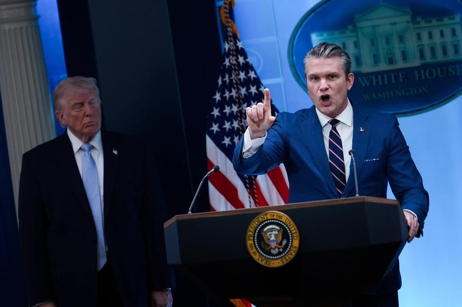 Amerikanere som raste mot Iran-krigen, raser nå mot våpenhvileavtalen. Men det får neppe politiske konsekvenser for Donald Trump, ifølge Hilmar Mjelde.