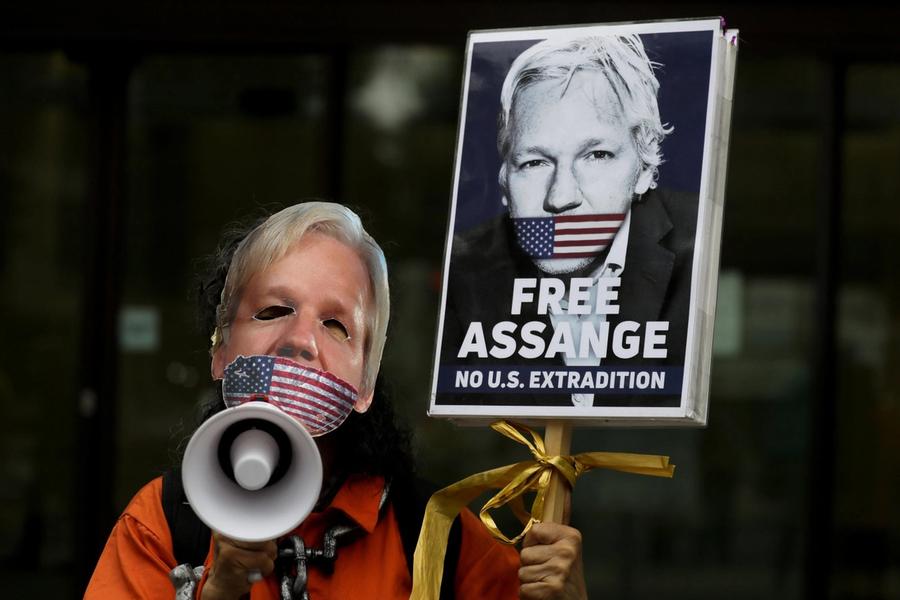 Utleveringsrettsaken mot Wikileaks-sjefen Julian Assange fortsetter i dag.