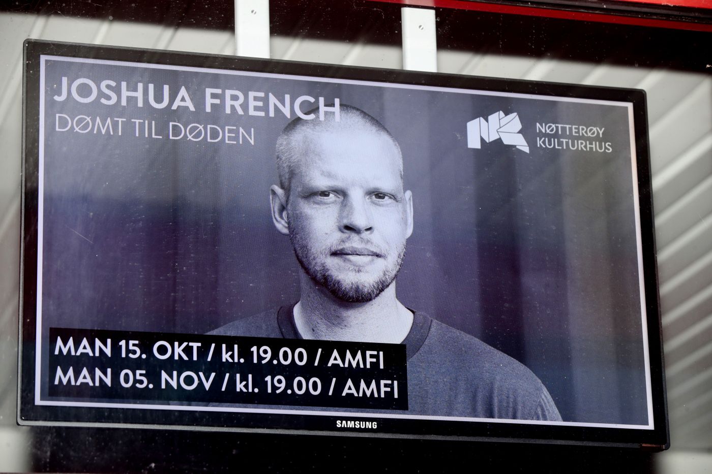 Nøtterøy  20181015. 
 Joshua French holder foredrag på Nøtterøy kulturhus på Nøtterøy mandag kveld. 
 Foto: Lise Åserud / NTB scanpix