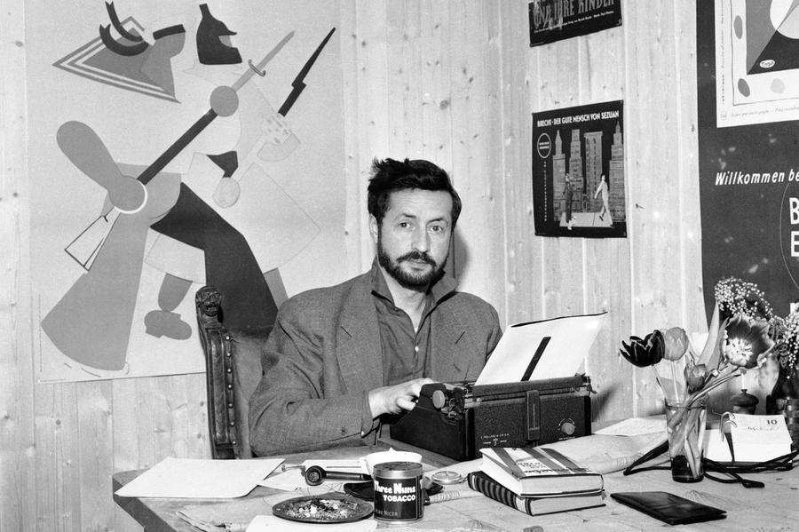 Kåre Bulies påstander om Jens Bjørneboe både villeder og latterliggjør. Biografien tegner et ganske annet bilde.