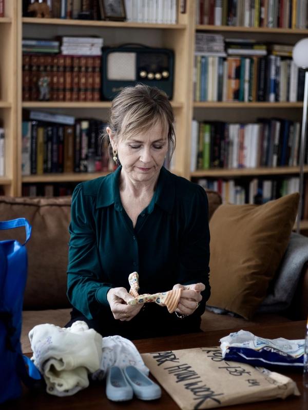 Kristin tar oppgjør: – Det falt meg ikke inn å spørre henne hvorfor hun adopterte ham bort