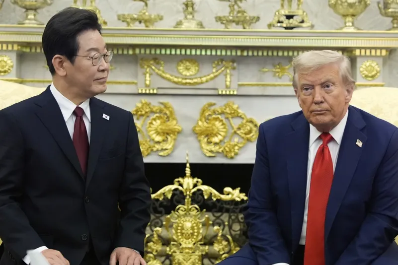 KOMPIS-TRØBBEL: Sør-Koreas president Lee Jae-myung besøkte Donald Trump denne uka.