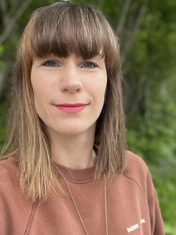Annbjørg Horgar er den første døve by­styrepolitikeren i Trondheim. Hun tar valgkampen med penn og papir, om det skulle trengs.