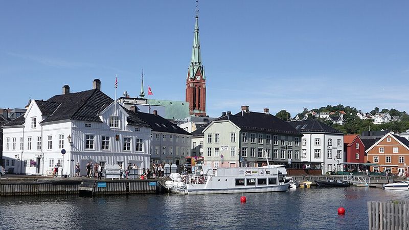 Politisk kristendom - Sommerbåten i Arendal