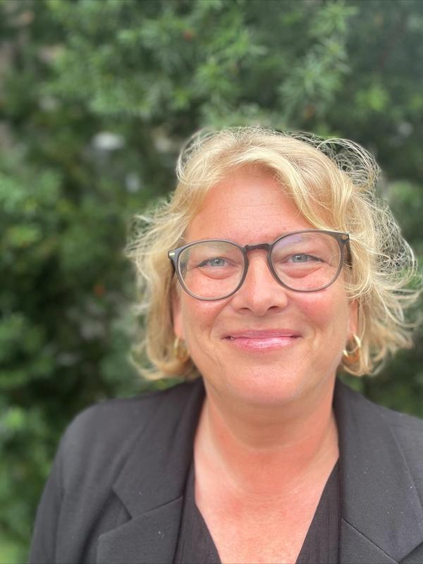 I dag er hun kantineleder på Horten rådhus. Dersom målingene slår til, flytter Christina Maria Bratli tre etasjer opp til ordførerkontoret etter dagens valg.