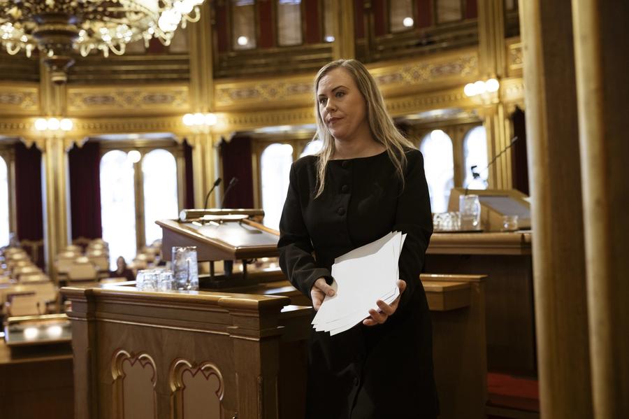 Får smekk for å satse på private
