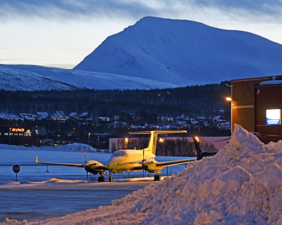 Tromsø  20190718. 
 Fly fra Luftambulansetjenesten i Tromsø. Flyene opereres av Babcock Scandinavian AirAmbulance AS. 
 Foto: Rune Stoltz Bertinussen / NTB scanpix